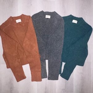 Universal Thread Womens Cropped Crewneck Sweater Lot of 3 - Size Small